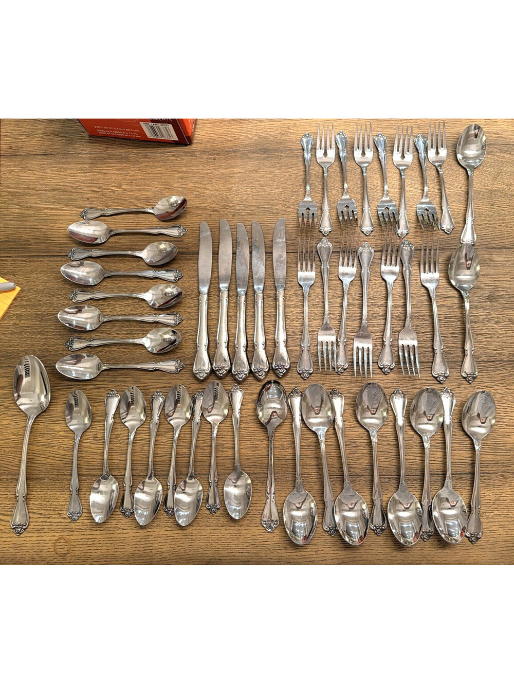 Oneida 1881 Rogers Arbor Rose True Rose Stainless Flatware 56 Pc Set